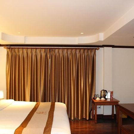 Lux Hotel Luang Prabang Exterior photo